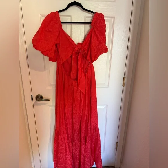 A&F Emerson Drama Bow Back Maxi Dress - Picture 5 of 7